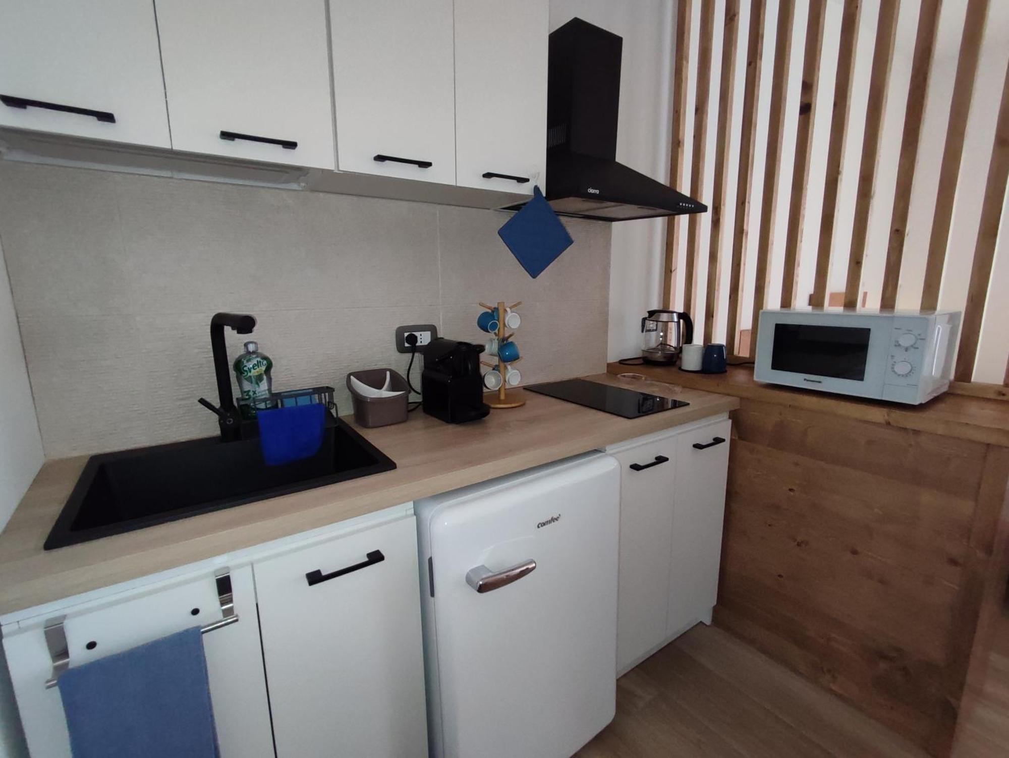 Pietra Bianca Bed & Breakfast Cutrofiano Luaran gambar