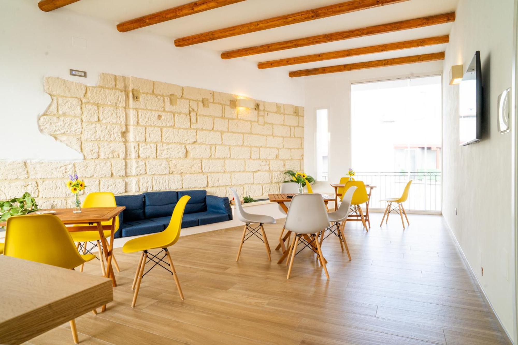 Pietra Bianca Bed & Breakfast Cutrofiano Luaran gambar