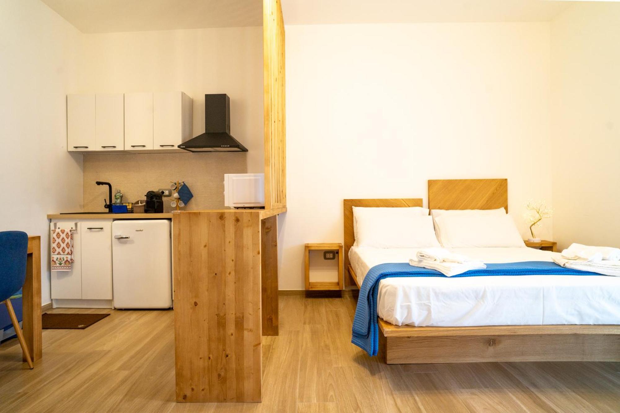 Pietra Bianca Bed & Breakfast Cutrofiano Luaran gambar