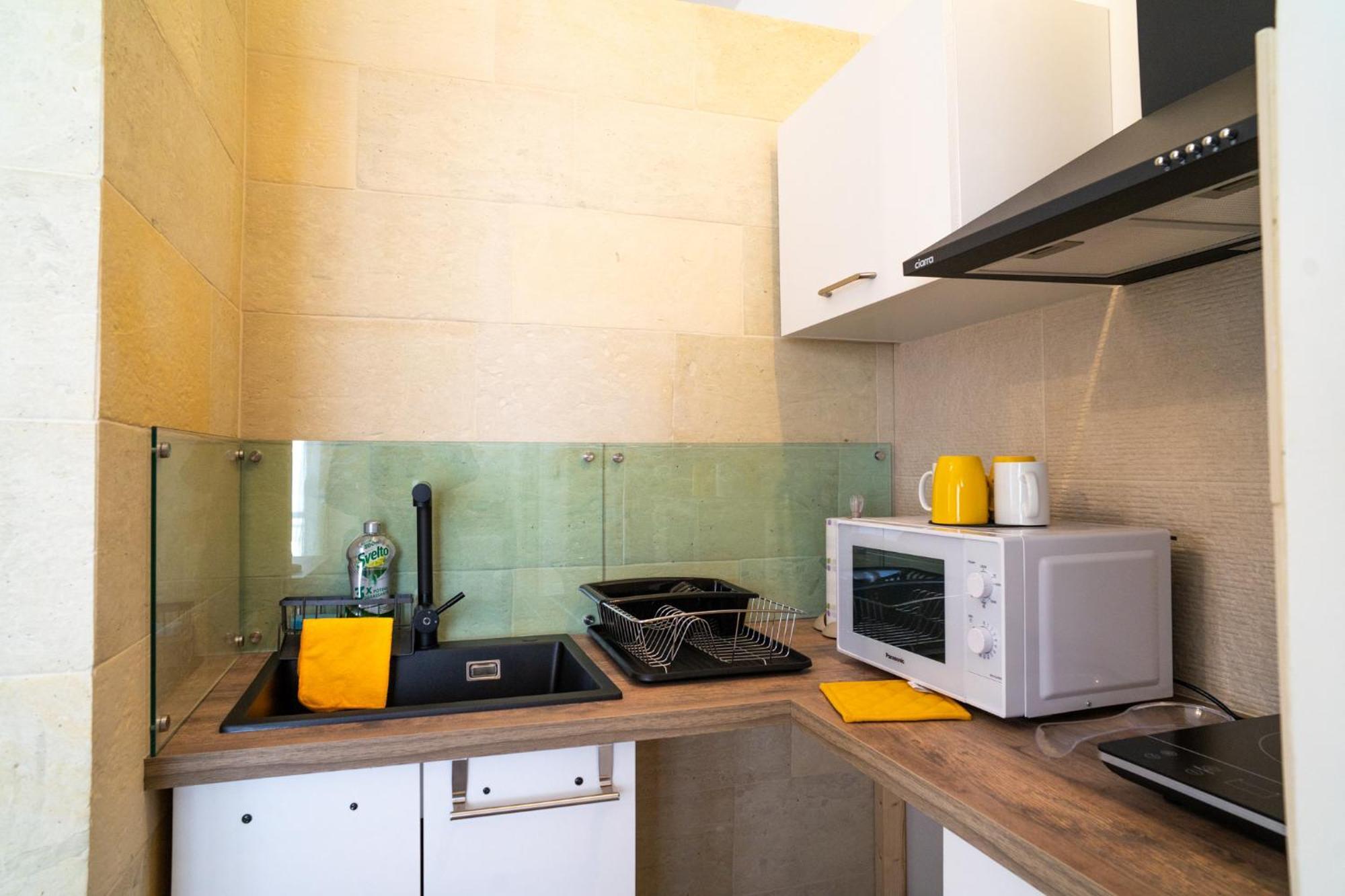 Pietra Bianca Bed & Breakfast Cutrofiano Luaran gambar