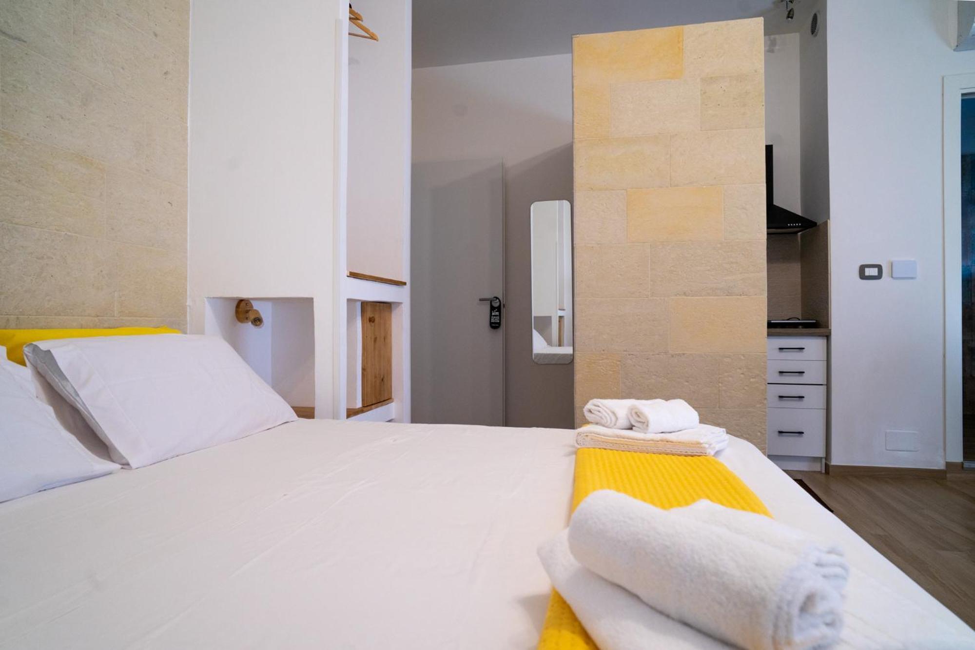 Pietra Bianca Bed & Breakfast Cutrofiano Luaran gambar