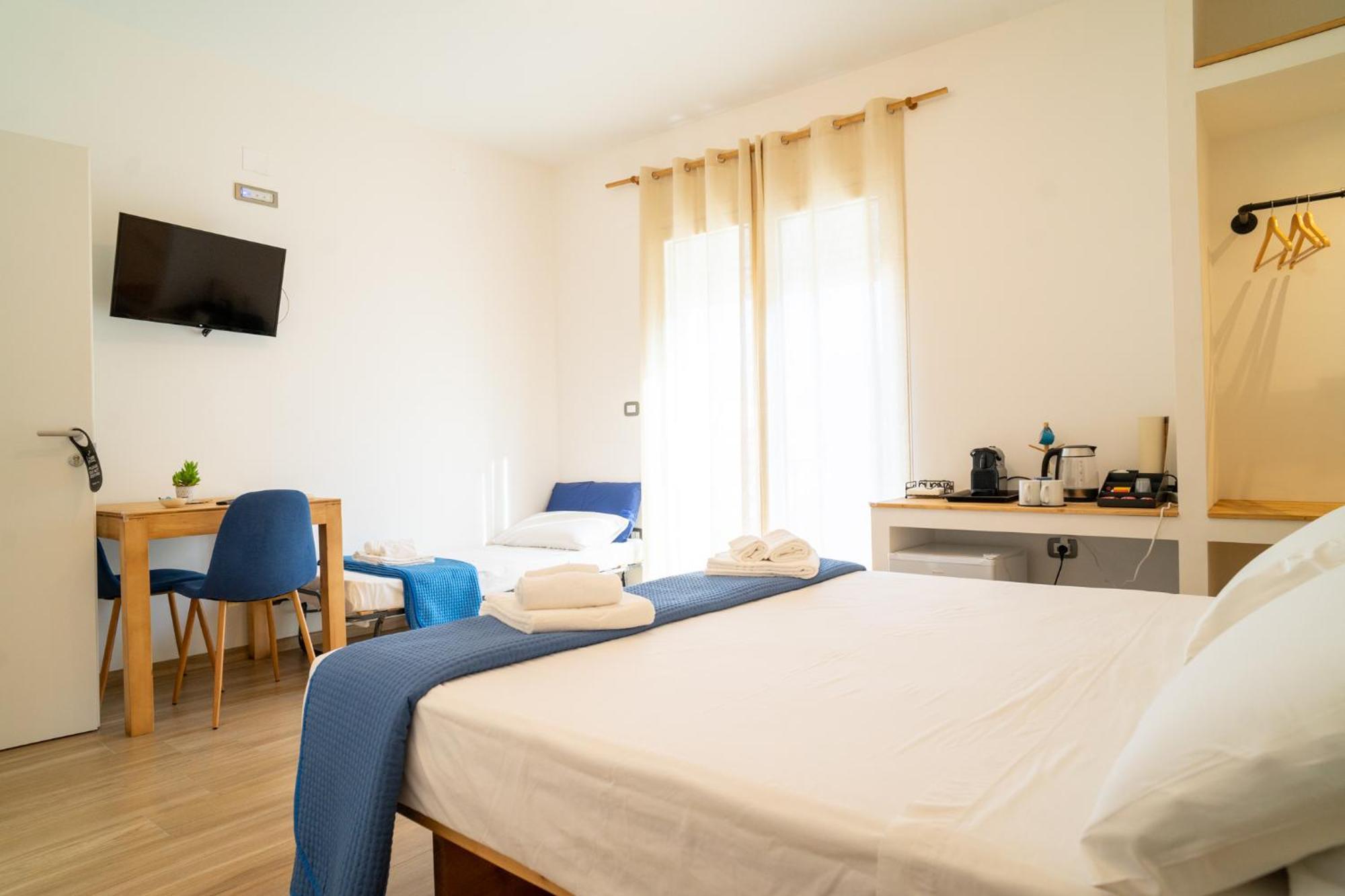 Pietra Bianca Bed & Breakfast Cutrofiano Luaran gambar