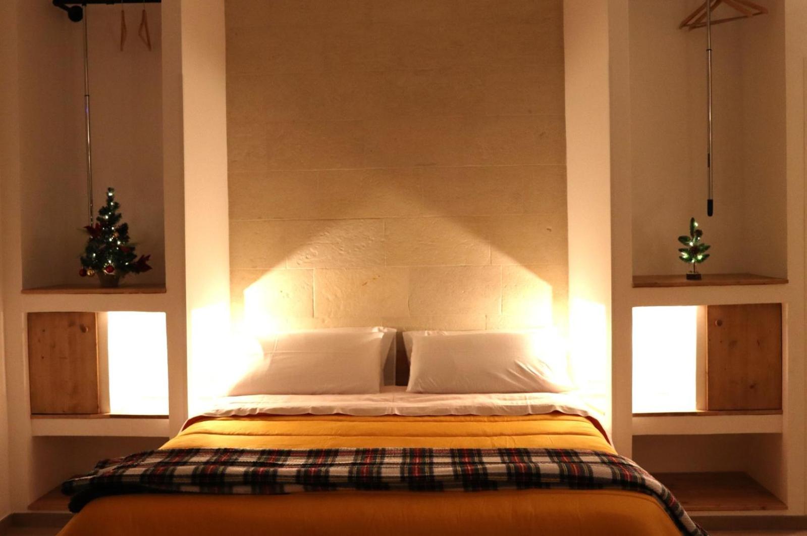 Pietra Bianca Bed & Breakfast Cutrofiano Luaran gambar